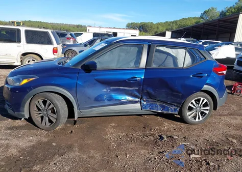 2018 Nissan Kicks Sv from USA, damaged, VIN 3N1CP5CU8JL516084